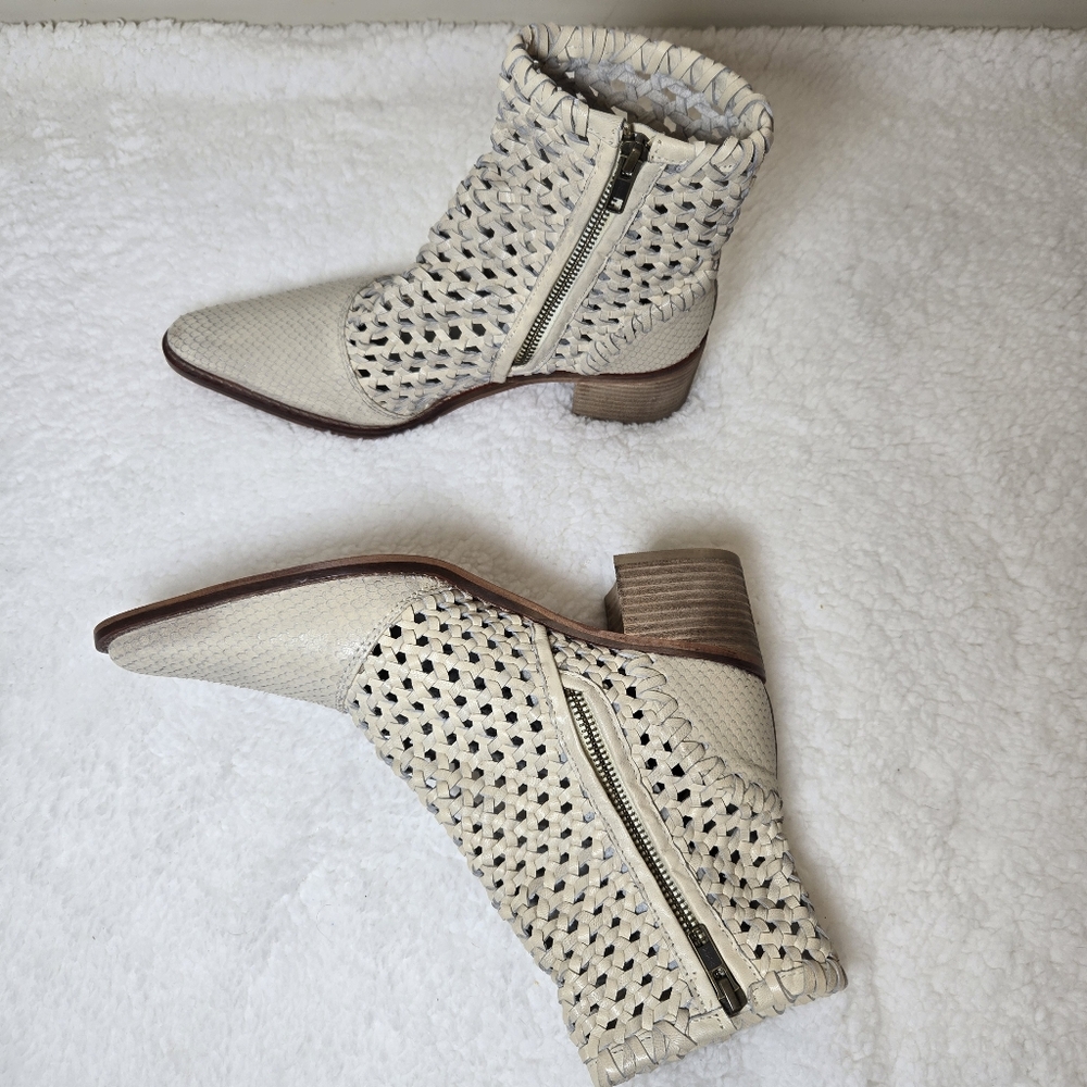 Free People Woven Cream Ankle Booties - Picture 10 of 13